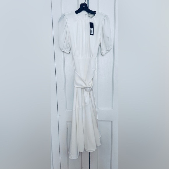Sachin & Babi Camila flared hem dress in Ivory/White - Picture 9 of 15